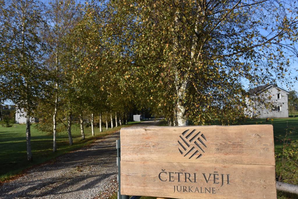 Cetri Veji Hotel Jurkalne Buitenkant foto