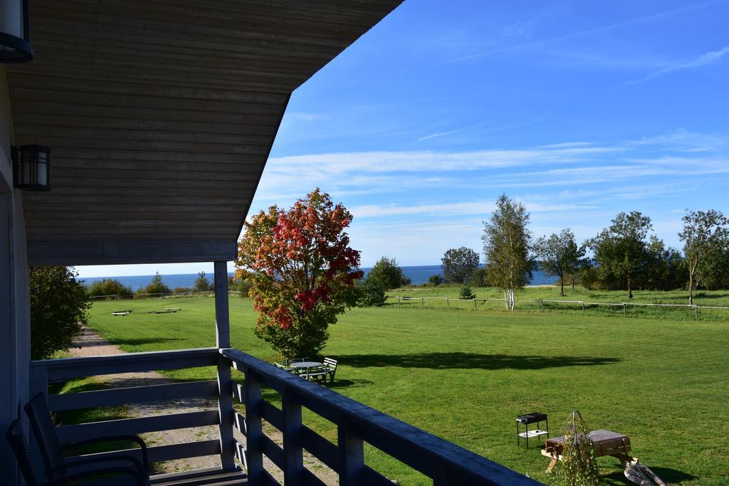 Cetri Veji Hotel Jurkalne Buitenkant foto